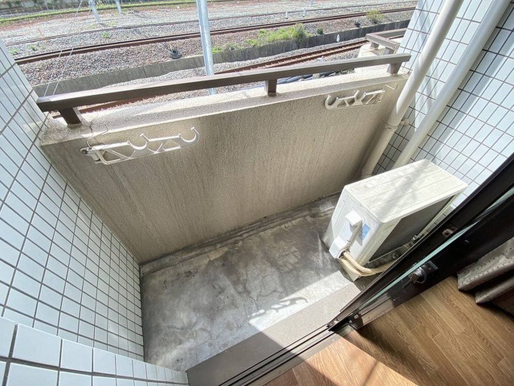 (8/21) バルコニー (8/21) バルコニー