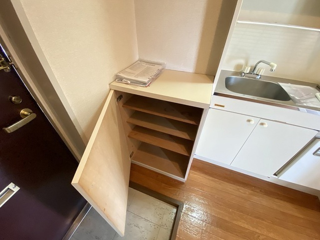 (9/21) 玄関 (9/21) 玄関