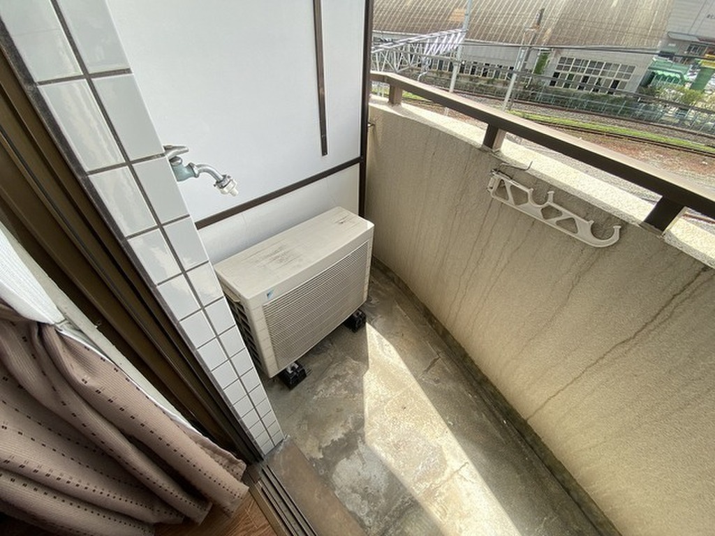 (8/21) バルコニー