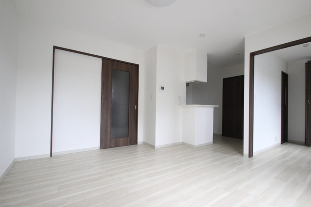 (2/28) 居室・リビング (2/28) 居室・リビング