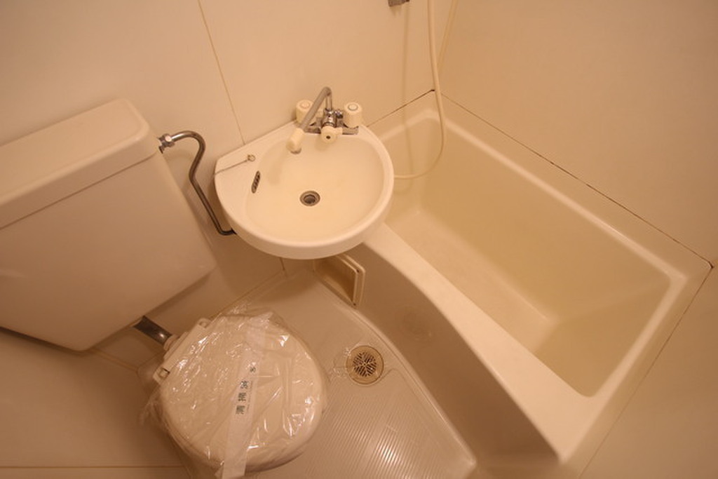 (2/22) トイレ (2/22) トイレ