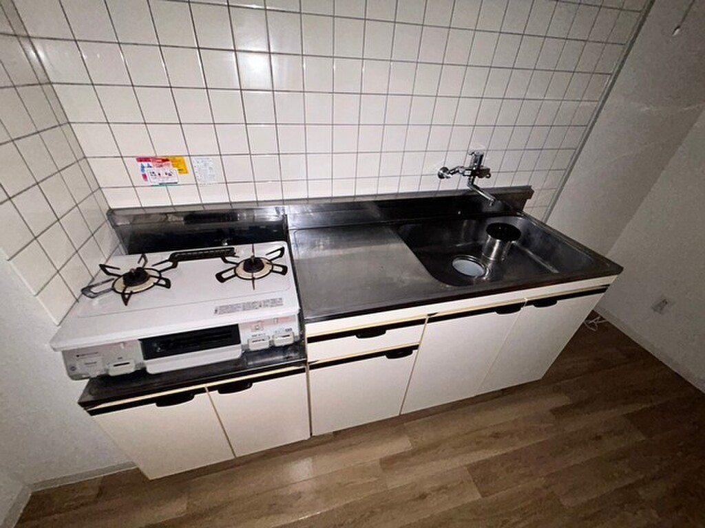 (17/26) キッチン