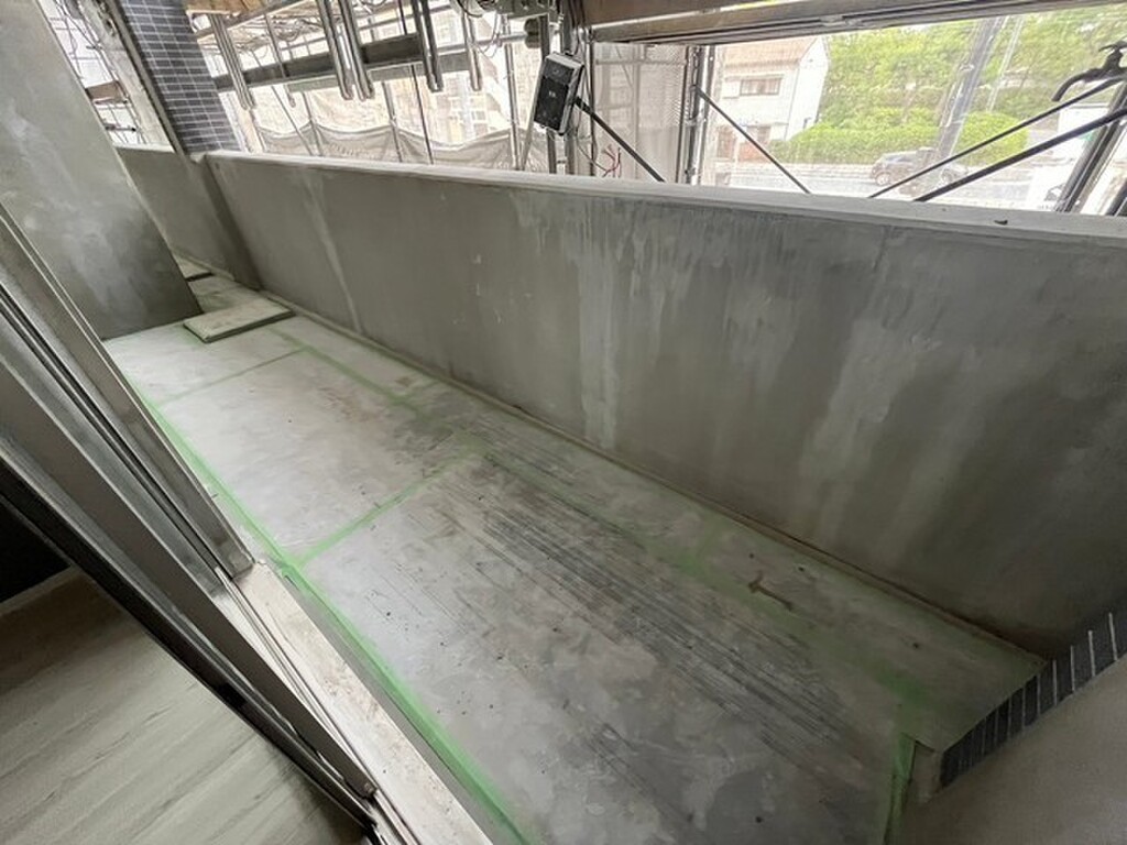 (12/20) バルコニー