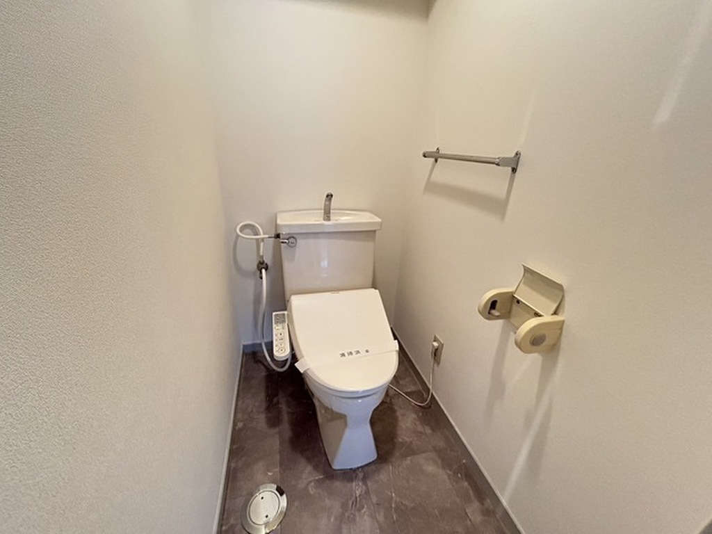 (6/22) トイレ (6/22) トイレ