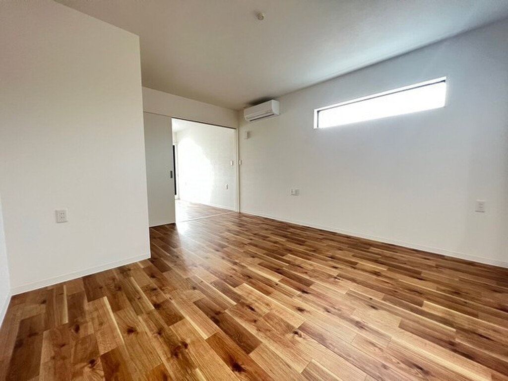 (15/32) 居室・リビング