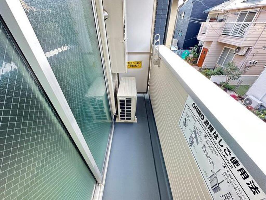 (12/24) バルコニー