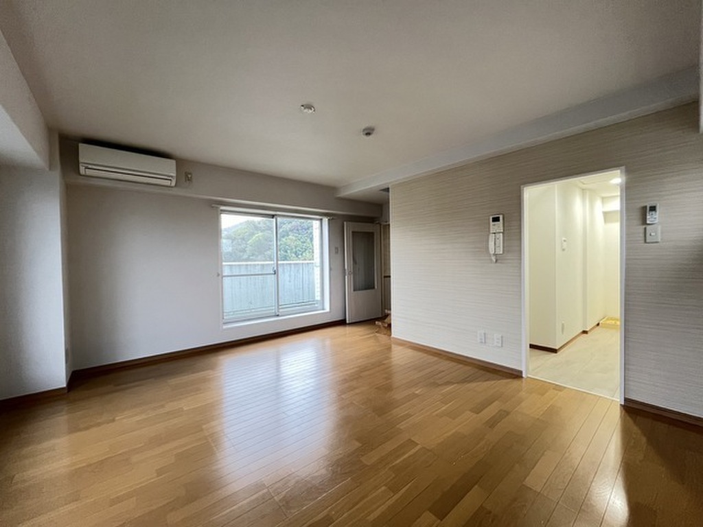 (3/18) 居室・リビング (3/18) 居室・リビング