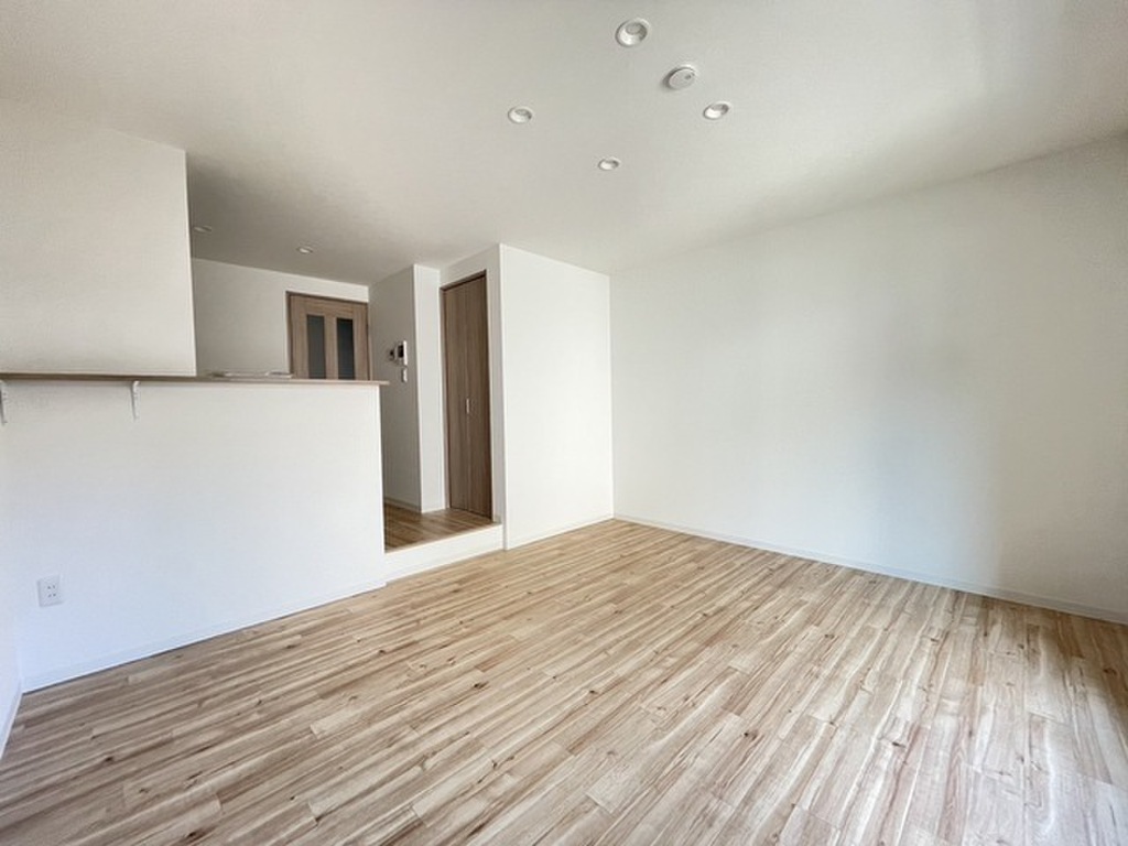 (15/28) 居室・リビング