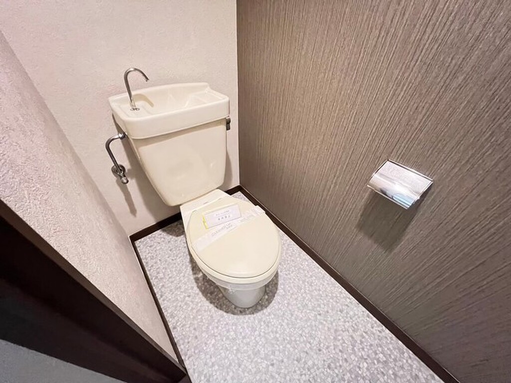 (5/18) トイレ (5/18) トイレ