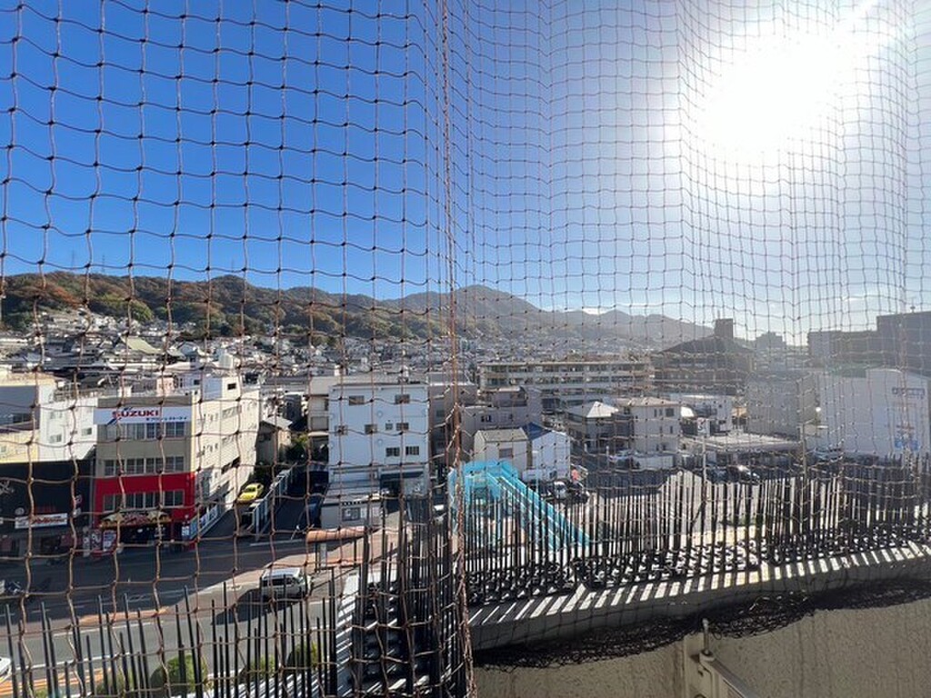 (11/18) 眺望 (11/18) 眺望