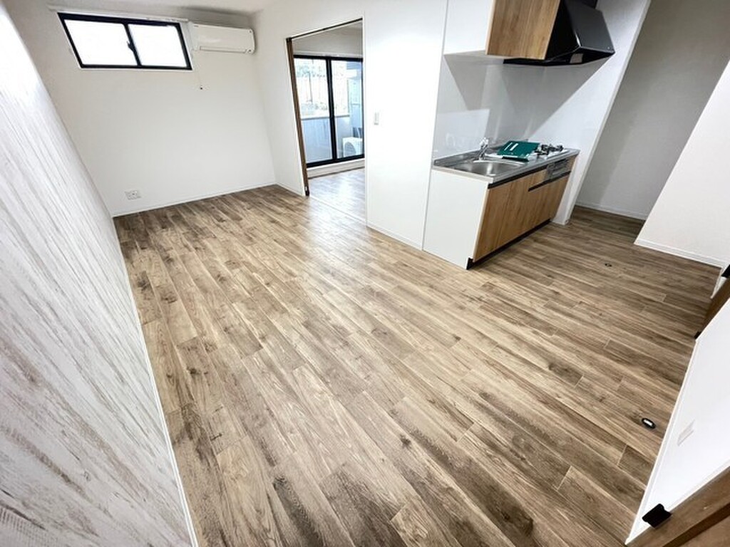 (2/32) 居室・リビング