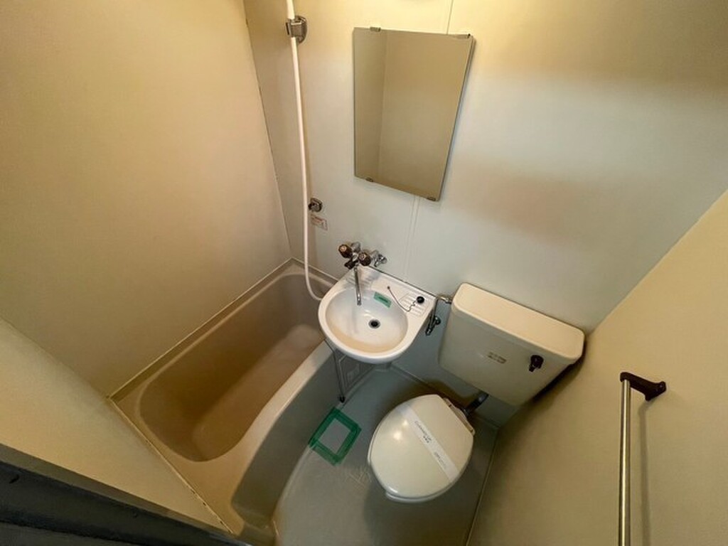 (5/23) トイレ (5/23) トイレ