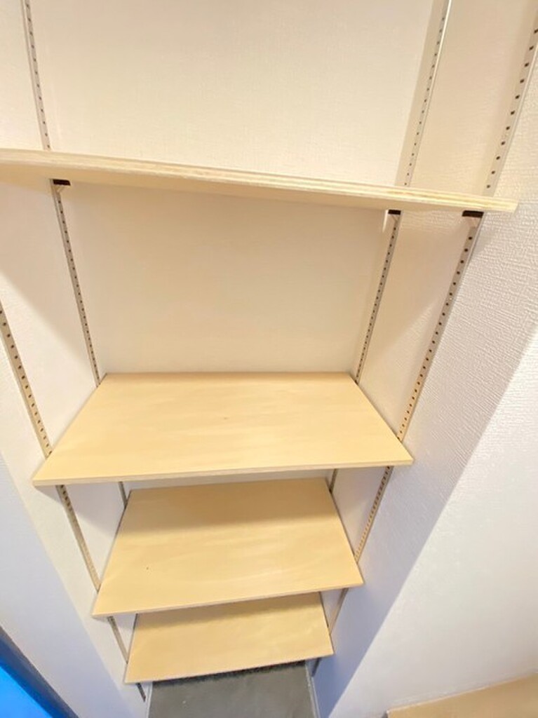 (13/17) ※他部屋の写真です。現況優先。