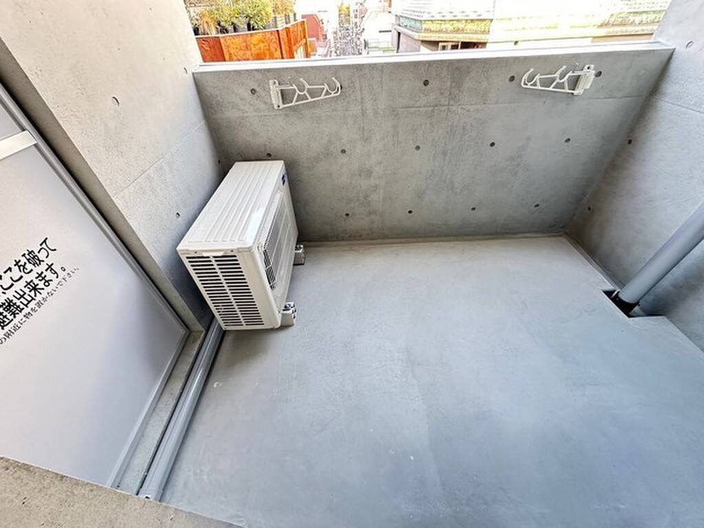 (8/18) バルコニー