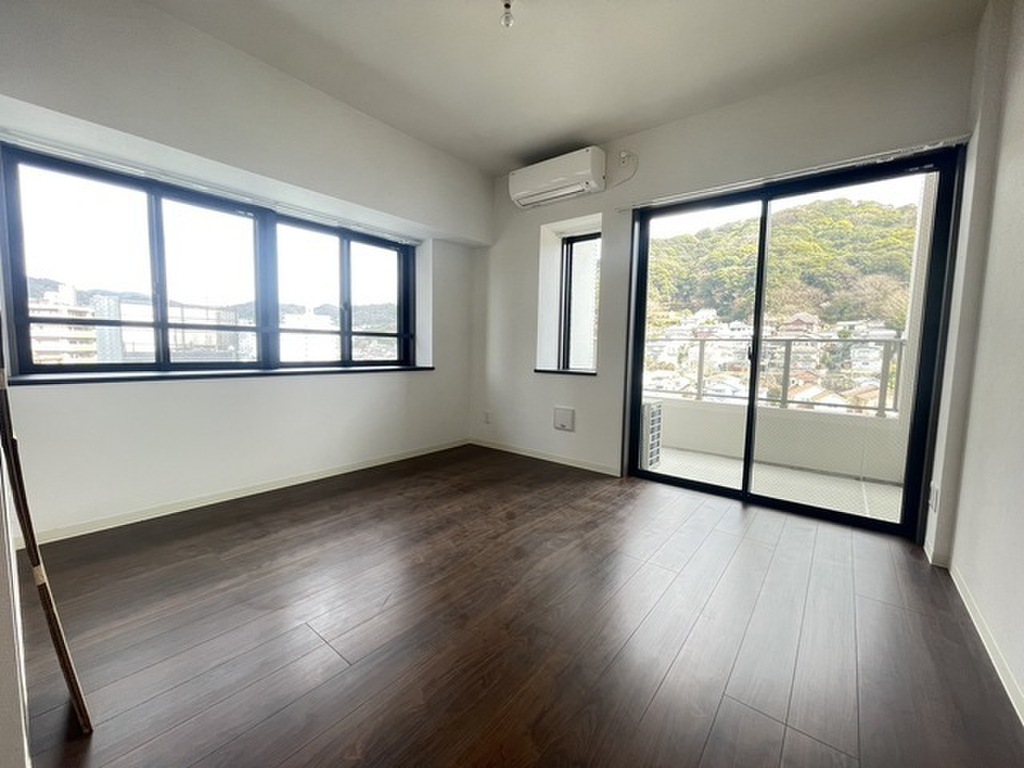 (16/24) 居室・リビング (16/24) 居室・リビング