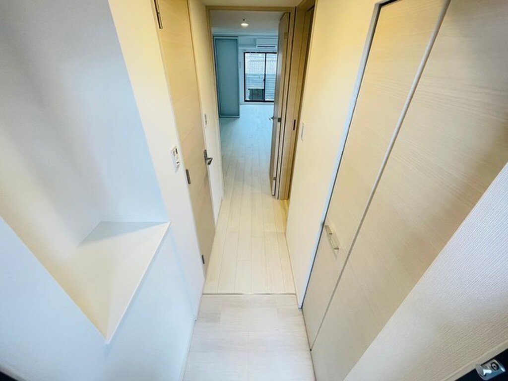 (9/21) 玄関 (9/21) 玄関