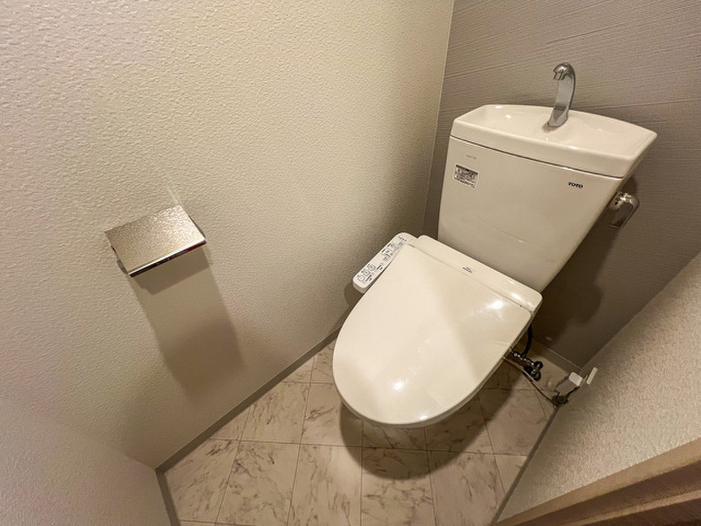 (5/21) トイレ (5/21) トイレ