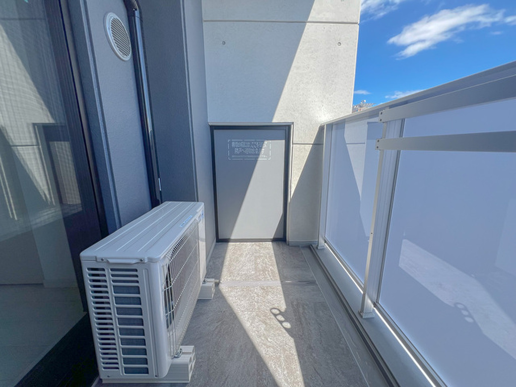 (8/21) バルコニー (8/21) バルコニー