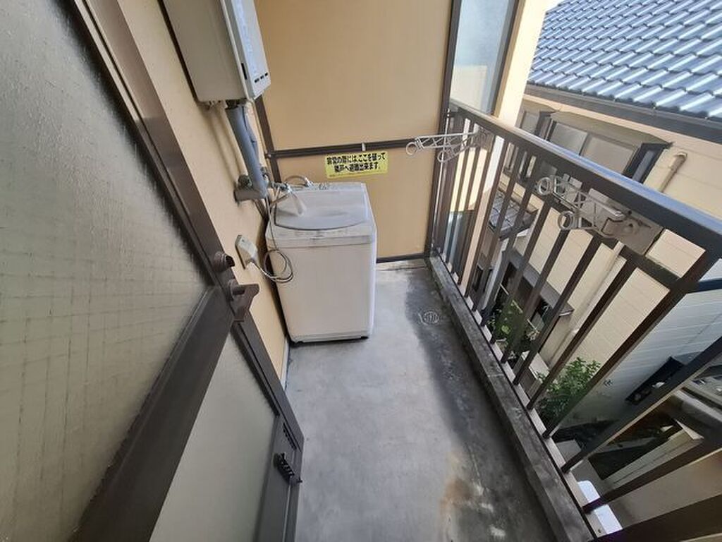 (12/17) バルコニー (12/17) バルコニー