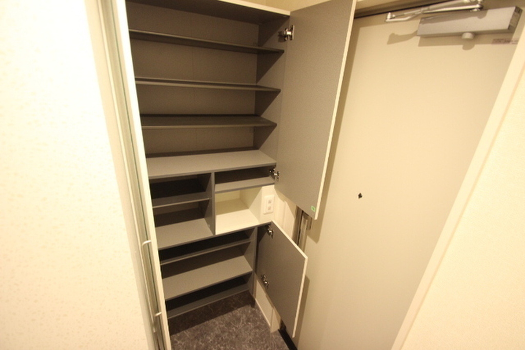 (21/32) 他号室の写真です (21/32) 他号室の写真です