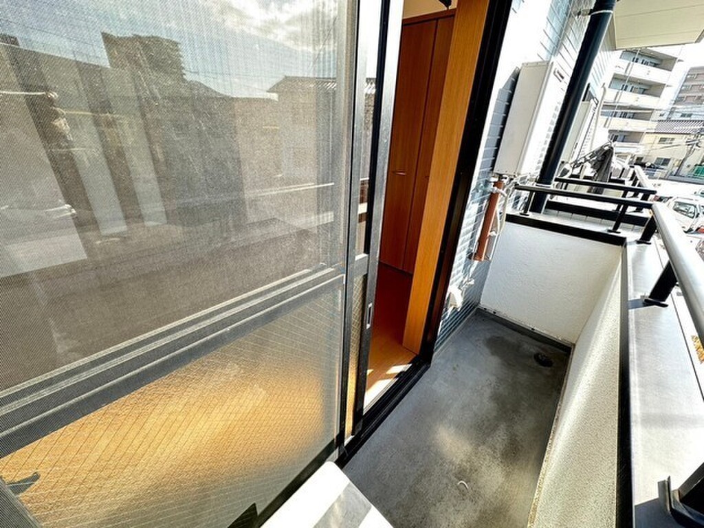 (7/23) バルコニー