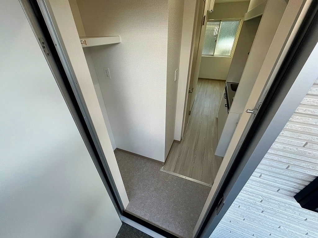 (7/20) 玄関 (7/20) 玄関