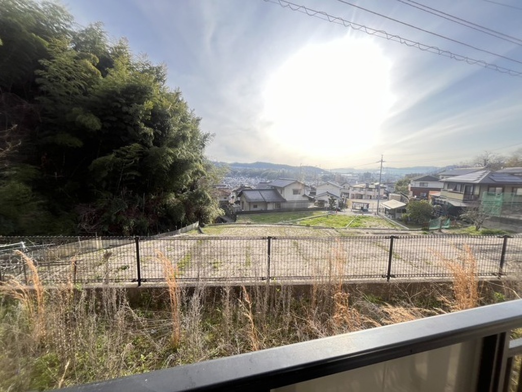 (10/18) 眺望 (10/18) 眺望