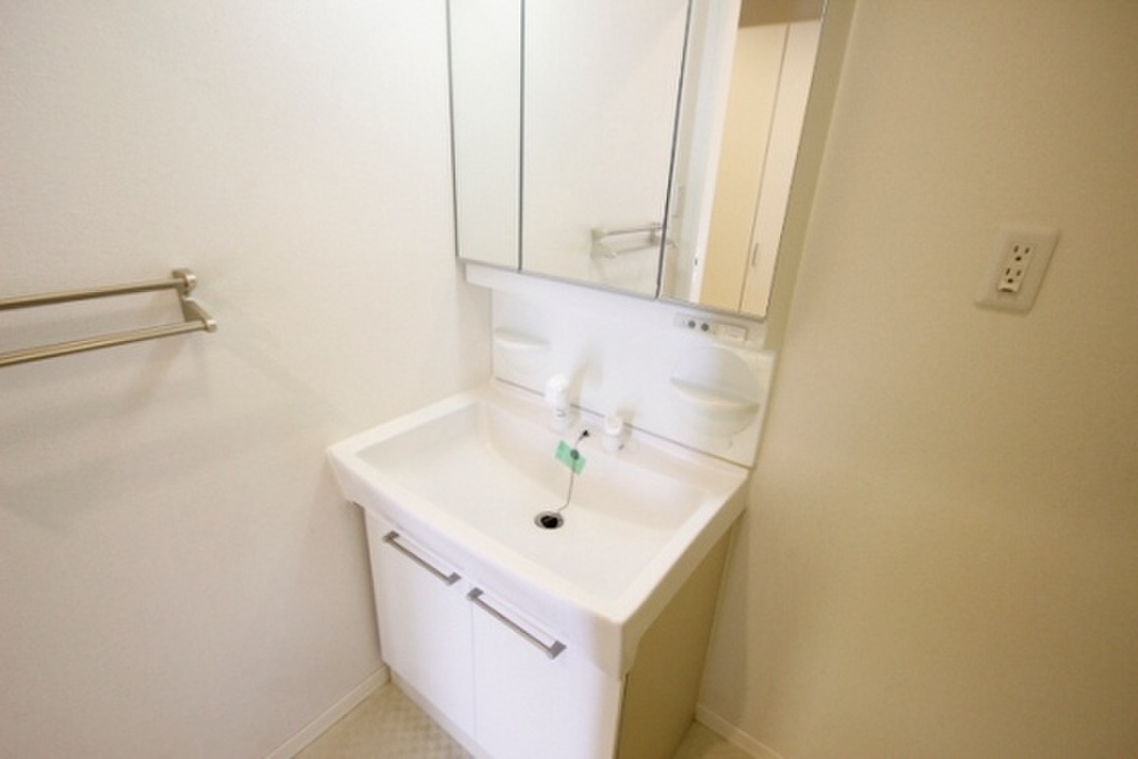 (6/19) ※別室の写真を使用しております※