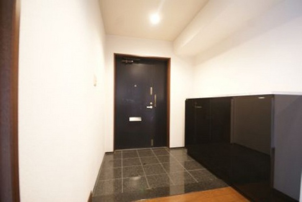 (10/22) 玄関 (10/22) 玄関