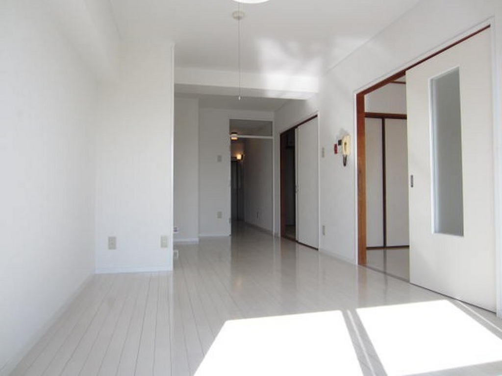 (2/22) 居室・リビング