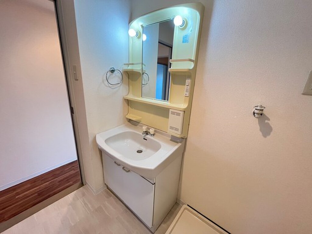 (8/20) 洗面所 (8/20) 洗面所