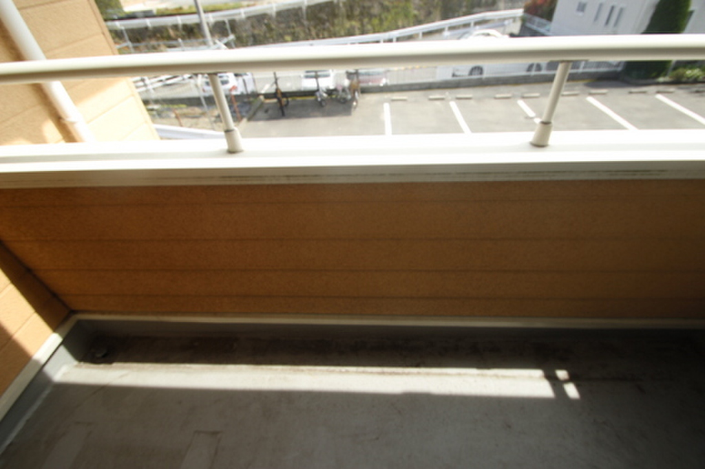 (13/21) バルコニー (13/21) バルコニー