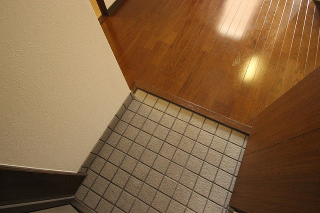 (3/26) 玄関 (3/26) 玄関