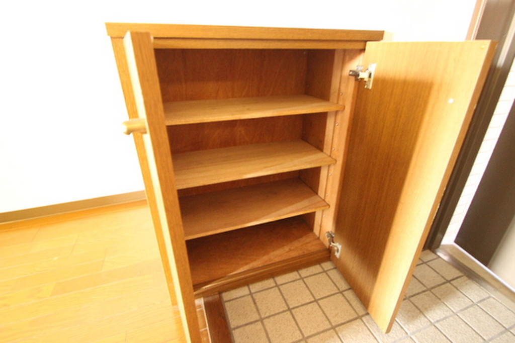 (4/26) 玄関 (4/26) 玄関