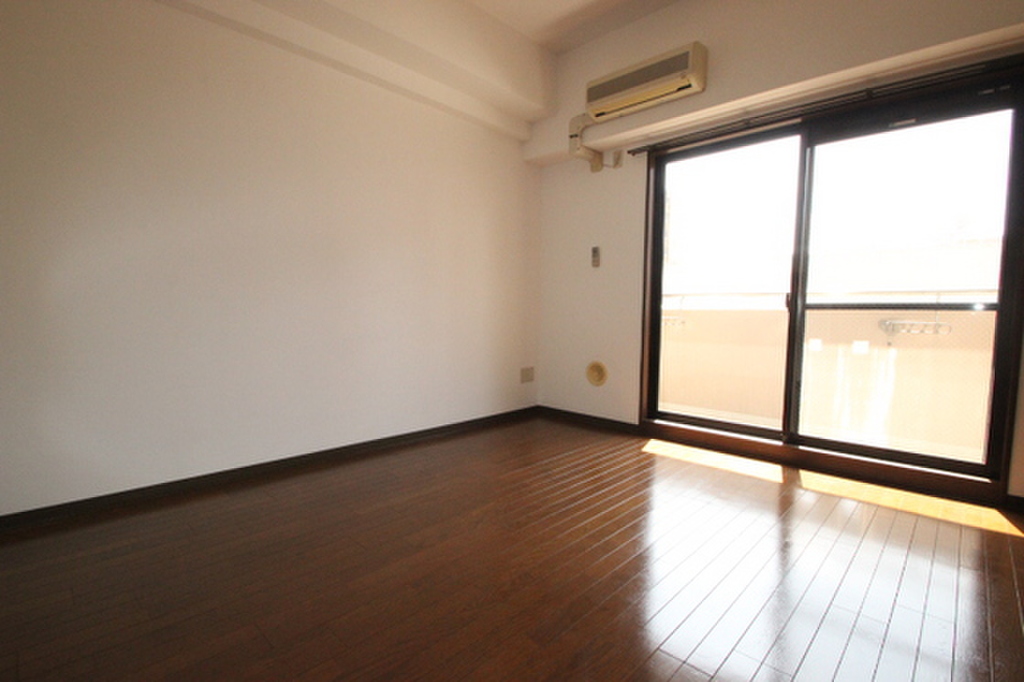 (6/26) 居室・リビング (6/26) 居室・リビング