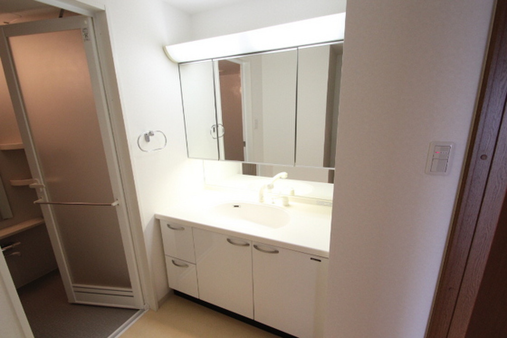 (6/21) 洗面所 (6/21) 洗面所