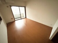 グラビスコート加古町