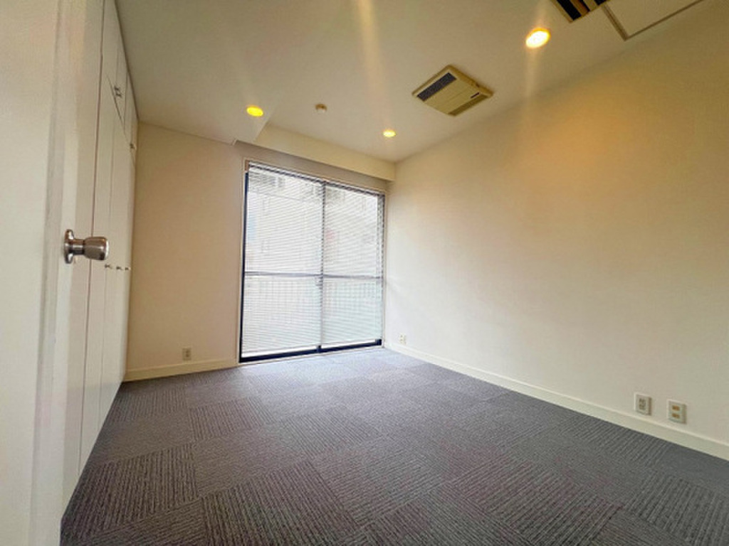 (11/23) ※別部屋の写真です