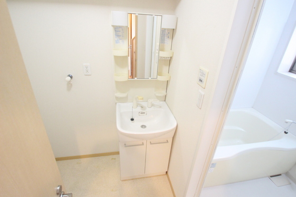 (6/23) ※別号室の写真です