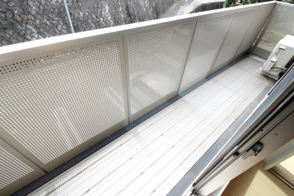 (12/25) バルコニー (12/25) バルコニー