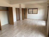 グロリアス十日市