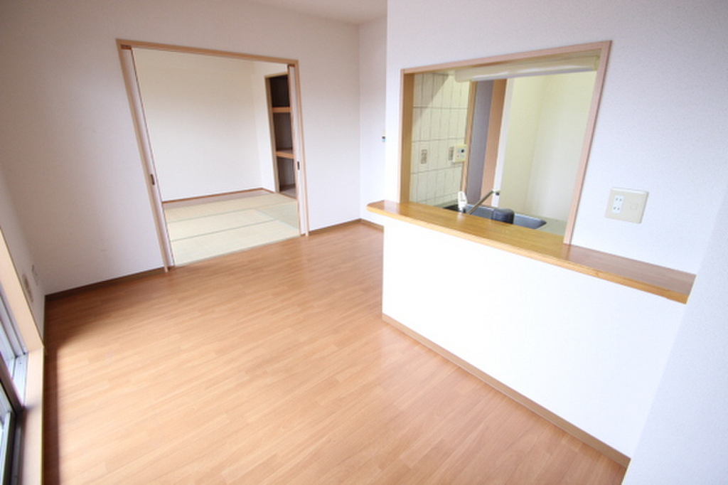 (2/23) 居室・リビング