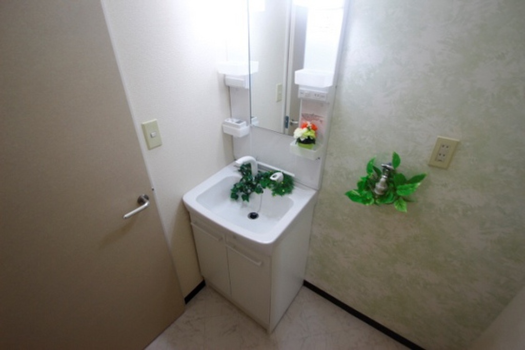 (8/21) 洗面所 (8/21) 洗面所