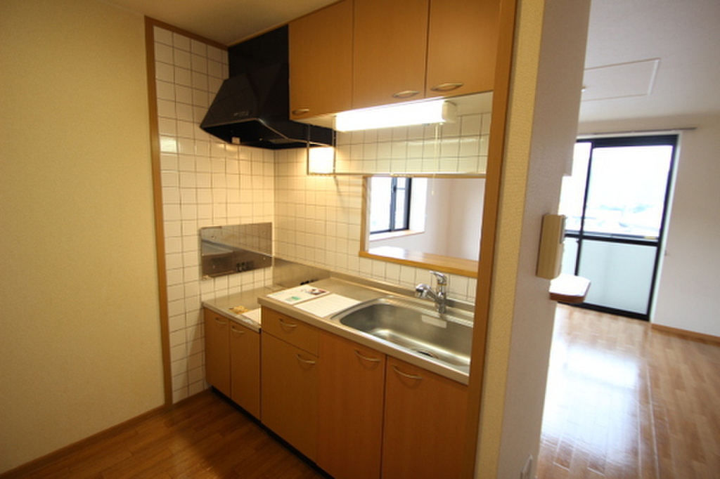 (3/21) ※別部屋の写真です