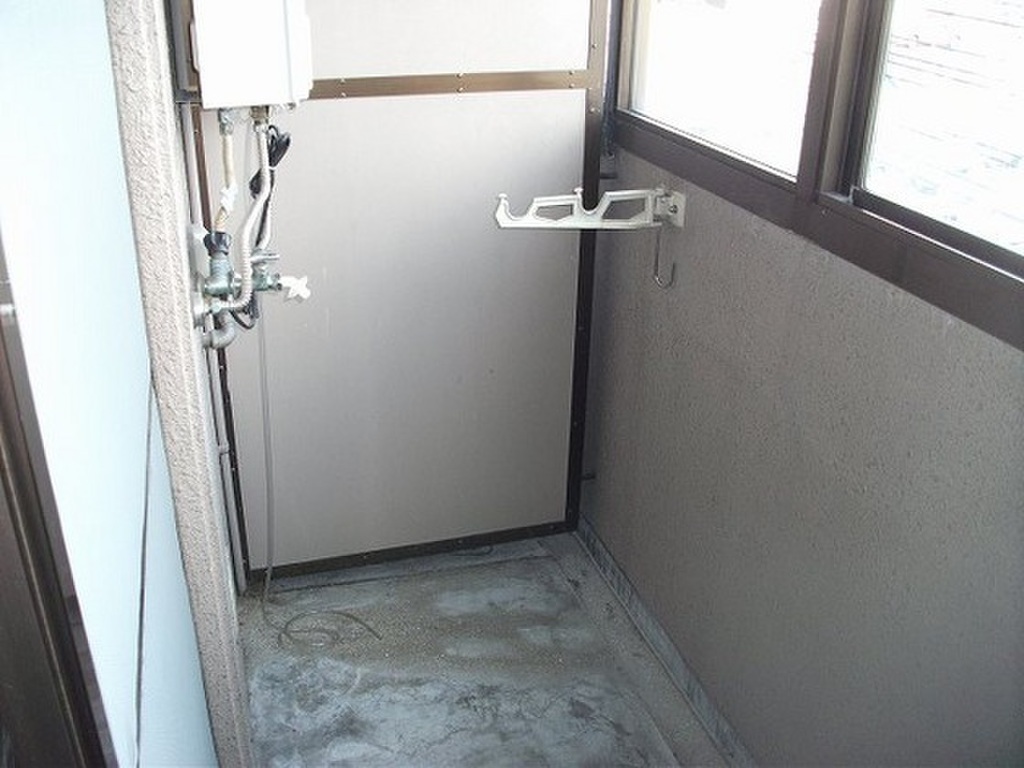 (8/21) バルコニー (8/21) バルコニー