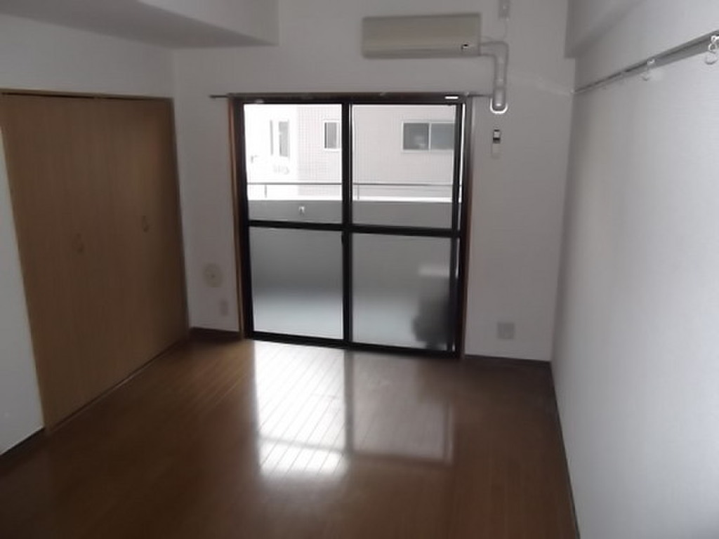 (2/24) 居室・リビング (2/24) 居室・リビング