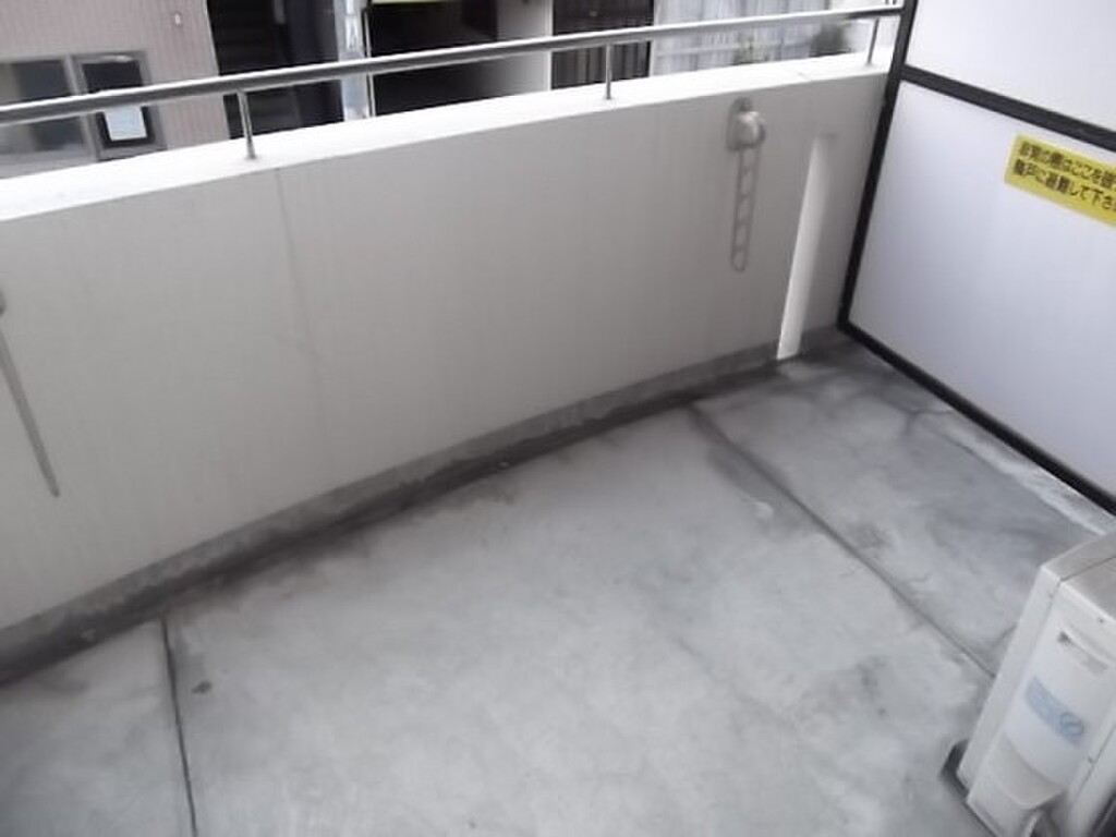 (9/24) バルコニー (9/24) バルコニー