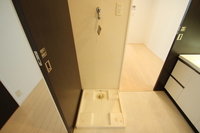 他部屋の写真を使用しております。