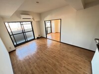 カルフール大町