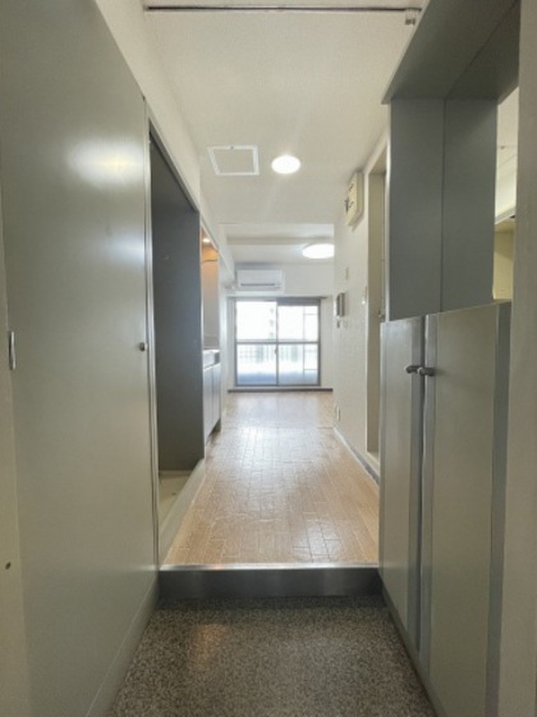 (10/23) 玄関 (10/23) 玄関